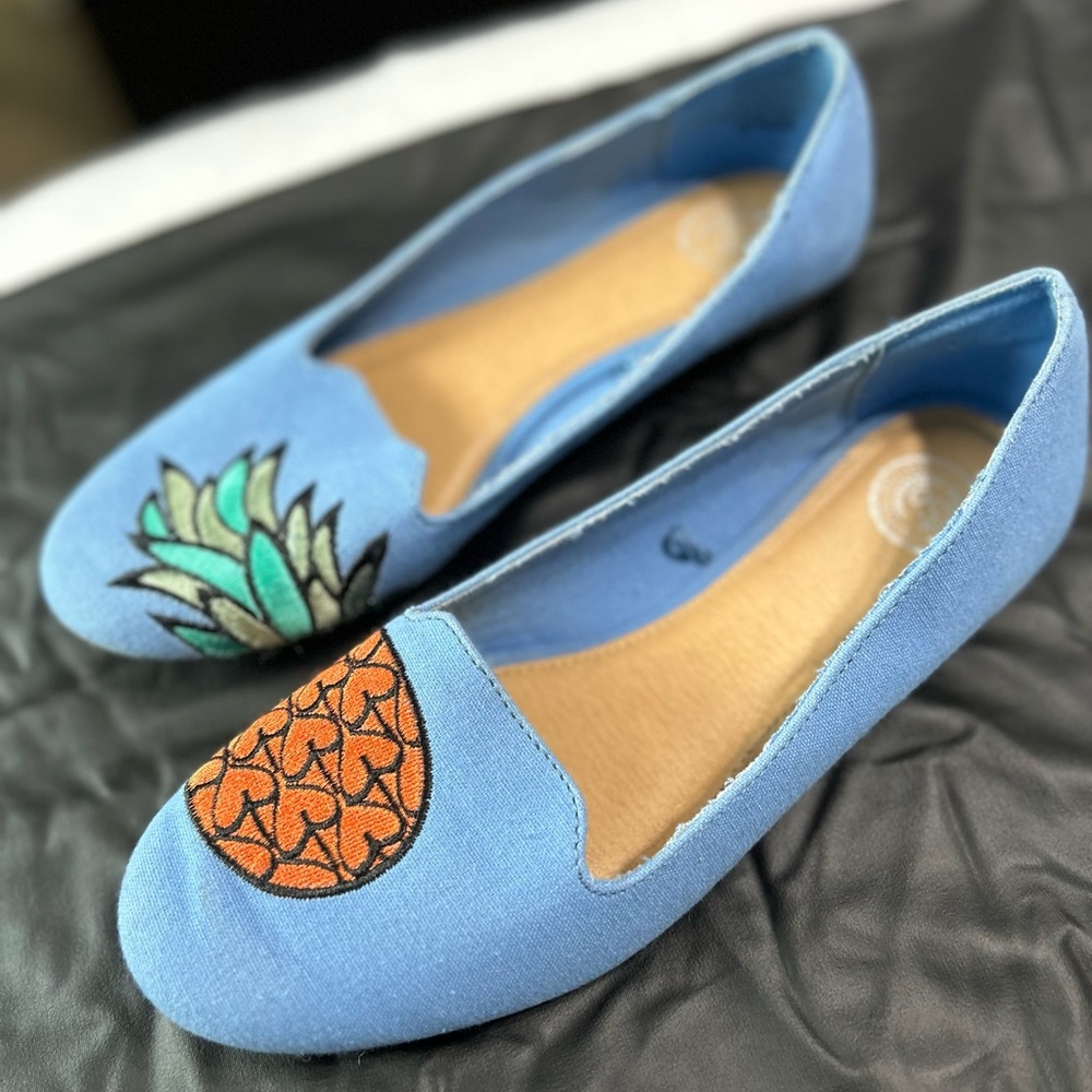 8.5 SO Blue Mindee Flats